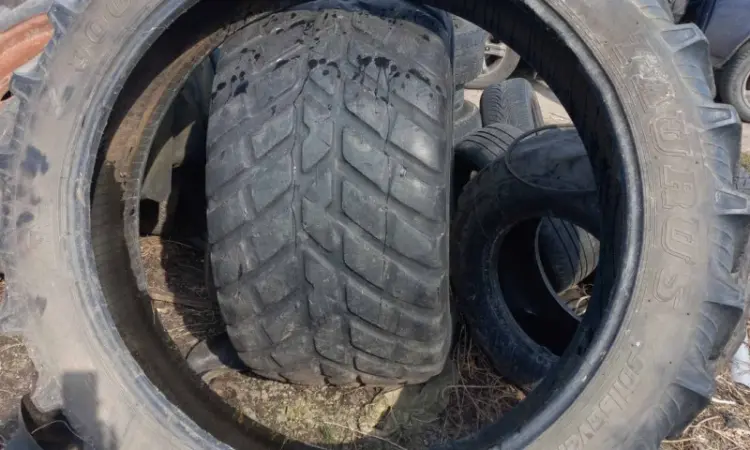 Бу шина 300/95r46 Taurus опрыскиватель - фото № 5
