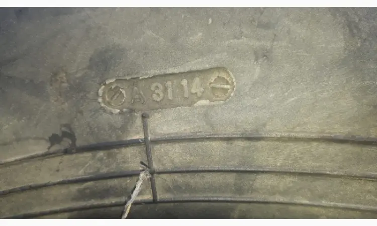 Б/у шина на комбайн 700/50R26.5 - фото № 2