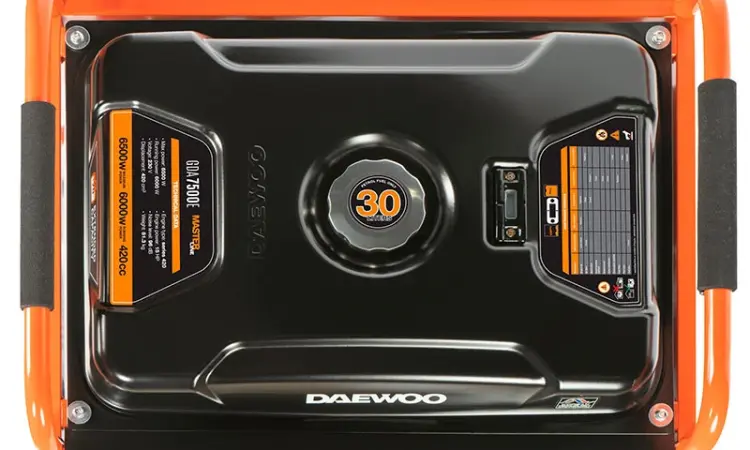 Надежный бензогенератор Daewoo GDA 7500 E с быстрой доставкой - фото № 2