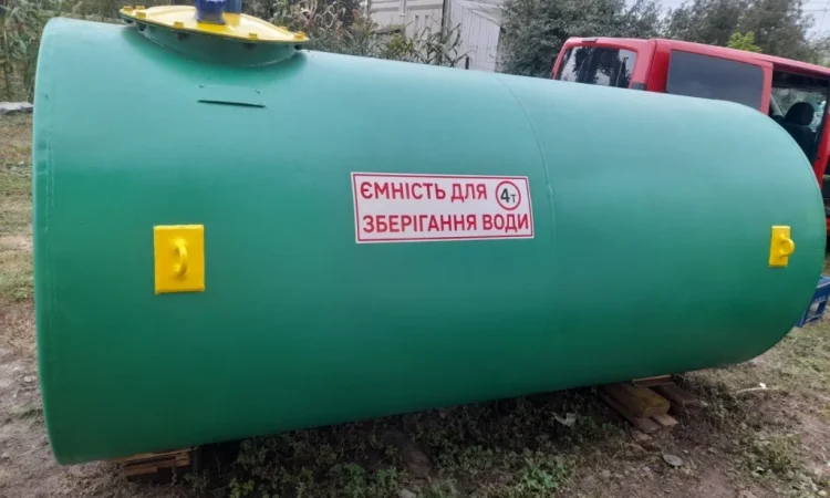 Продам бочку цистерну для води 4 куб.м - фото № 3