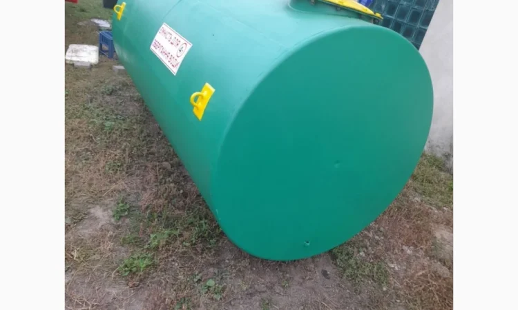 Продам бочку цистерну для води 4 куб.м - фото № 4