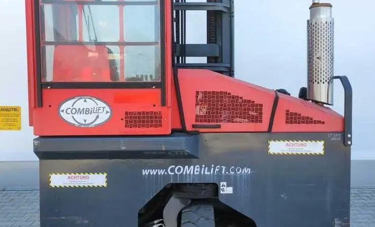 Навантажувач 5т. Combilift C5000 чотирьохходовий для довгих вантажів - фото № 2