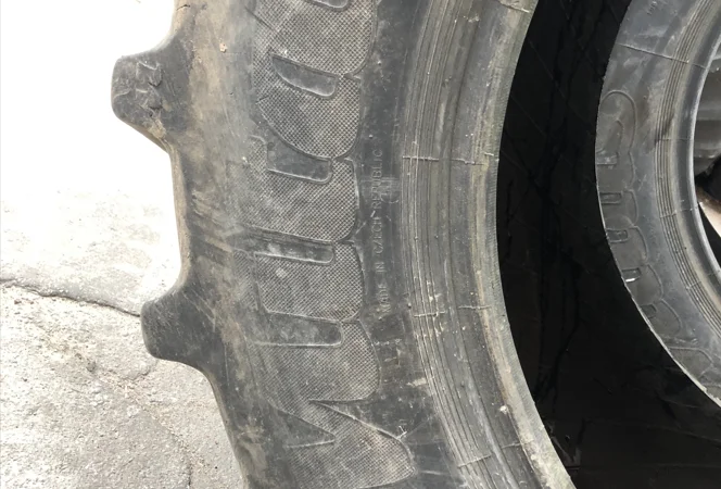 Шини 480/65R28 Mitas  для сільгосптехніки - фото № 1