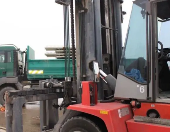 Вилочный погрузчик Kalmar DCE-160-12. Вилочный погрузчик б/у - фото № 3