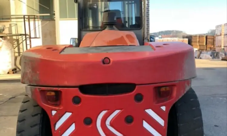 Вилочный погрузчик Kalmar DCE-160-12. Вилочный погрузчик б/у - фото № 6