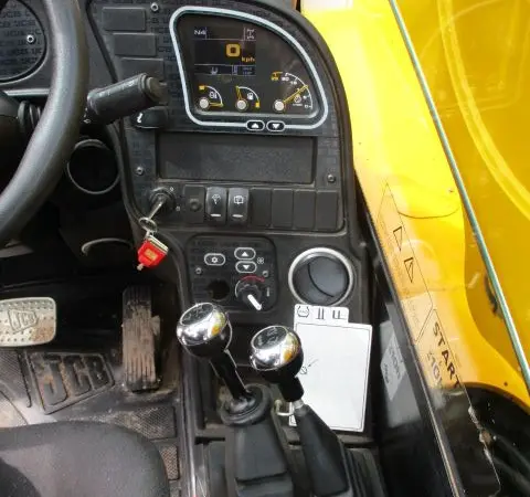 Спецтехника. Телескопический погрузчик JCB 535-95 - фото № 2