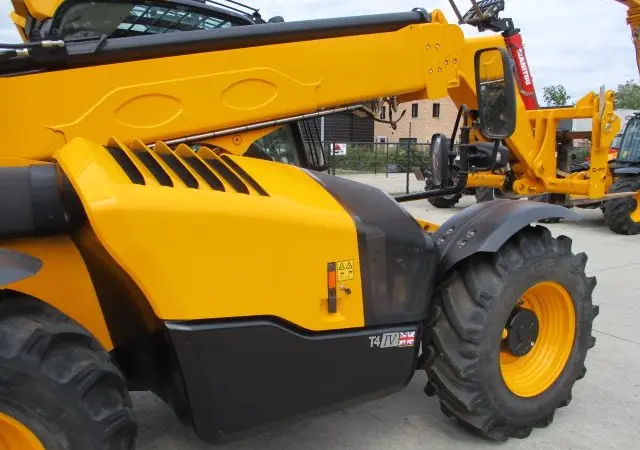 Спецтехника. Телескопический погрузчик JCB 535-95 - фото № 6