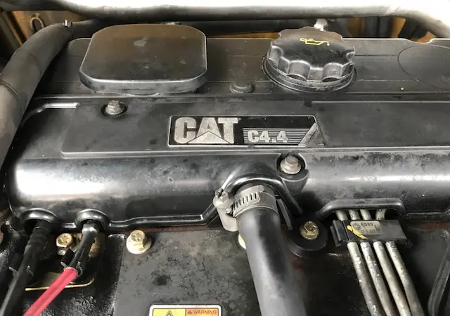 Телескопический погрузчик CAT TH406 - фото № 8