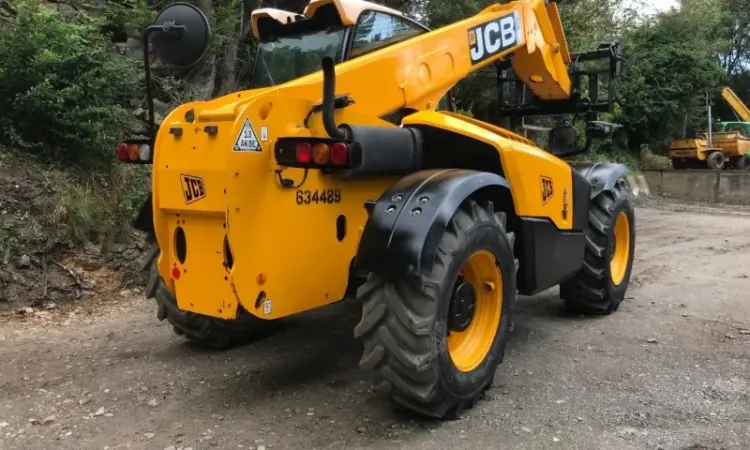 Телескопический погрузчик JCB 531-70. Спецтехника б/у - фото № 3