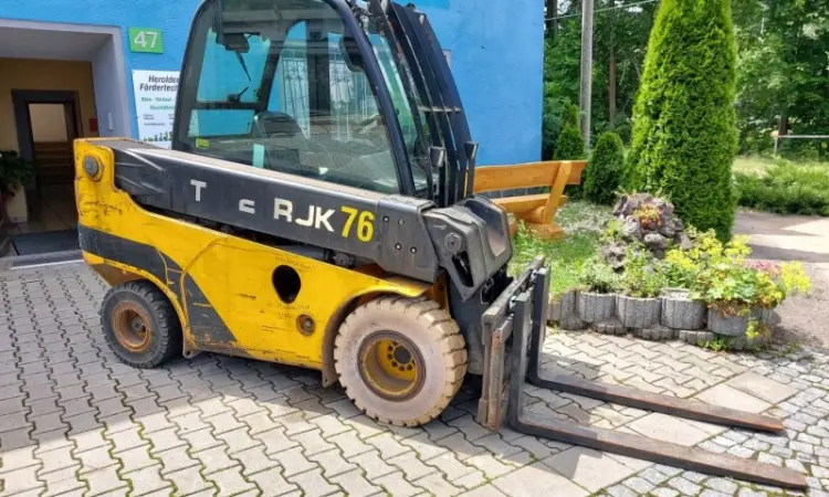 Вилочный погрузчик JCB TLT 30 d - фото № 1