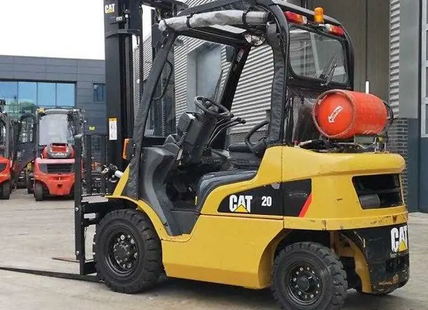 Вилочный погрузчик CAT Lift Trucks GP20N - фото № 6