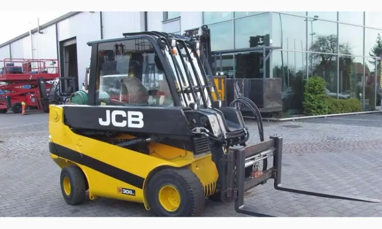 Вилочный погрузчик JCB TLT30G LPG - фото № 1