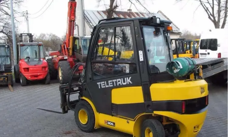 Вилочный погрузчик JCB TLT30G LPG - фото № 3
