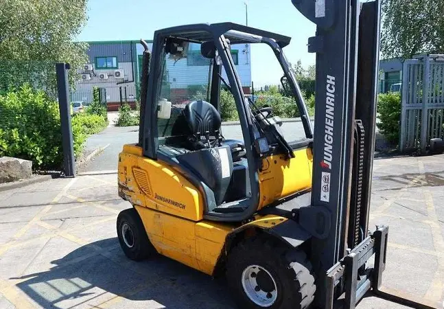 Вилочный погрузчик Jungheinrich TFG425S. Купить погрузчик б/у - фото № 3