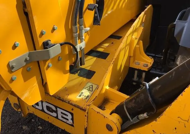 Телескопический погрузчик JCB 535-140. Один владелец - фото № 2