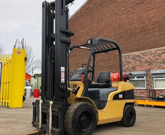 Вилочный погрузчик Cat Lift Trucks GP35N - фото № 3