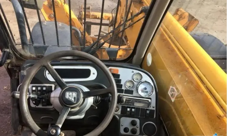 Купить Телескопический погрузчик JCB 533-105 - фото № 7