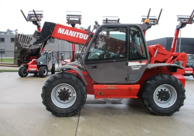 Телескопический погрузчик Manitou MLT 845 - фото № 15