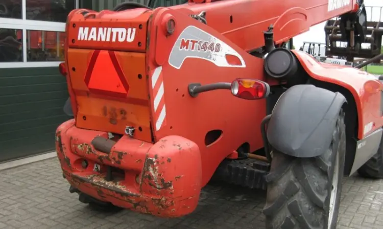 Телескопический Погрузчик Manitou MT 1440 SLT - фото № 15