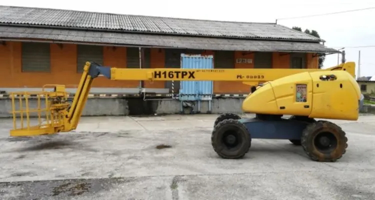 Подъемник телескопический Haulotte H16TPX - фото № 8
