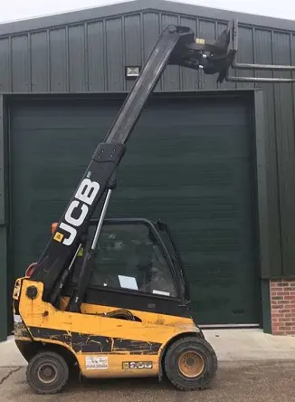 Вилочный погрузчик JCB TLT 25G - фото № 1