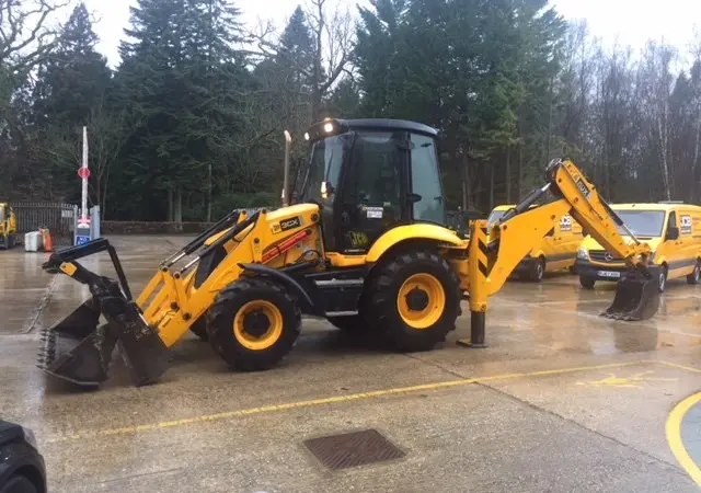 Экскаватор Погрузчик JCB 3CX 100 л.с. от официала - фото № 6