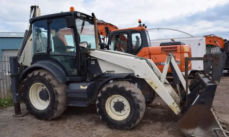 Экскаватор-погрузчик Terex 860 SX по доступной цене - фото № 1