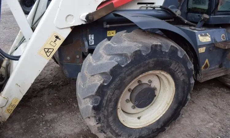 Экскаватор-погрузчик Terex 860 SX по доступной цене - фото № 4