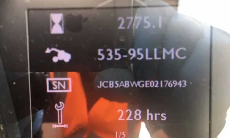 Телескопический погрузчик JCB 535-95 2013 года. Телескопический погрузчик б/у - фото № 5