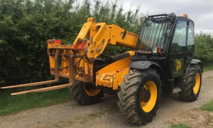 Телескопический погрузчик JCB 531-70 2010 года - фото № 4