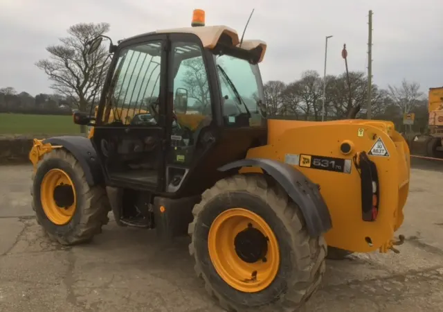 Телескопический погрузчик JCB 531-70 2009 года - фото № 5