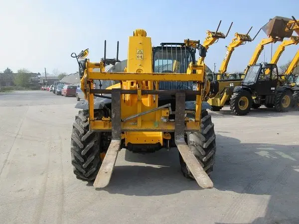 Купить Телескопический погрузчик JCB 531-70 - фото № 8