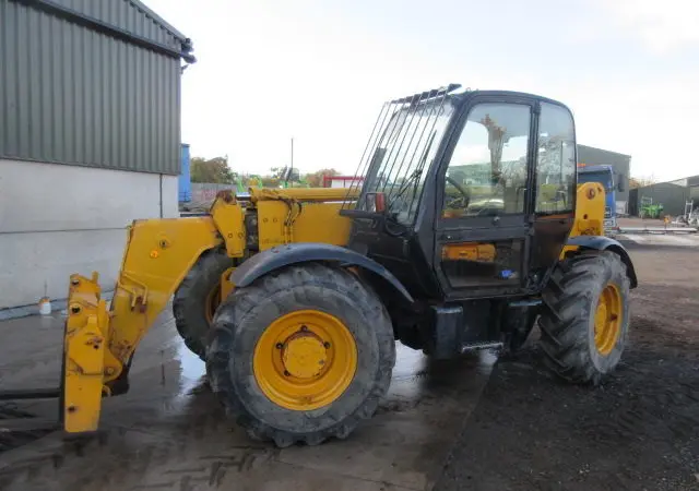 Телескопический погрузчик JCB 535-95 2000 года - фото № 6