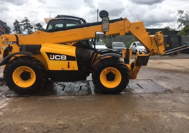 Купить Телескопический погрузчик JCB 533-105 2012 года - фото № 1