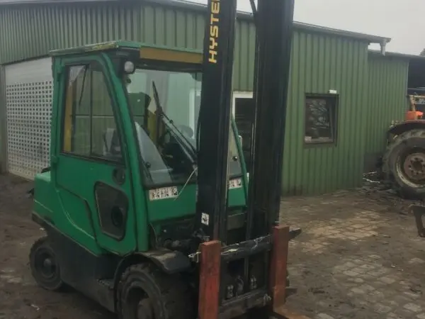 Вилочный погрузчик Hyster H3.0 FT. Спецтехника б/у - фото № 1