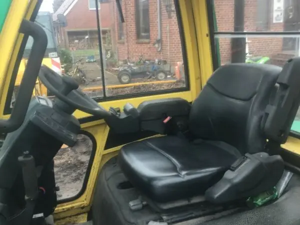 Вилочный погрузчик Hyster H3.0 FT. Спецтехника б/у - фото № 4