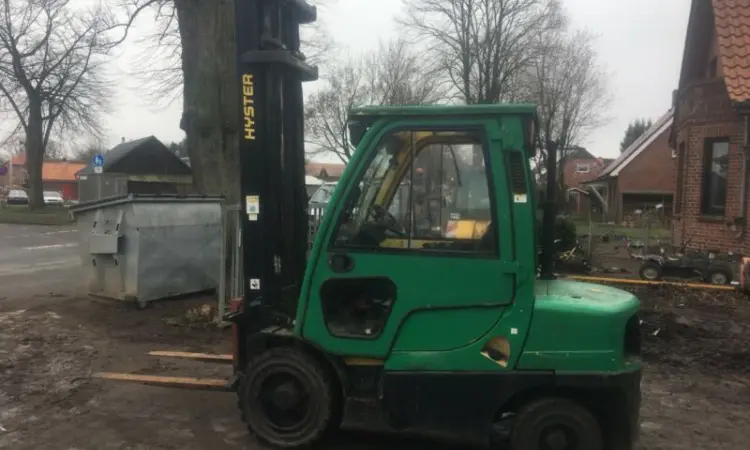 Вилочный погрузчик Hyster H3.0 FT. Спецтехника б/у - фото № 9