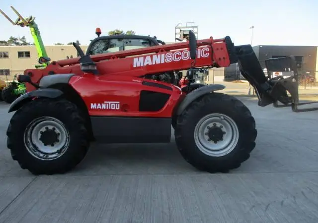 Телескопический погрузчик Manitou MT 932 2008 год - фото № 10