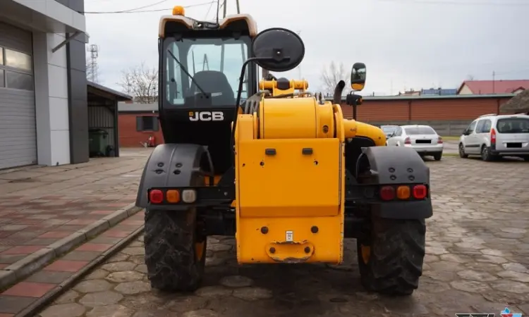 Телескопический погрузчик JCB 535-125 2010 г - фото № 10