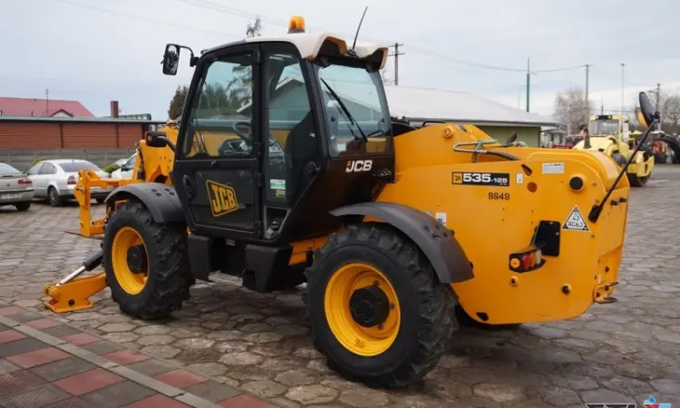 Телескопический погрузчик JCB 535-125 2010 г - фото № 11