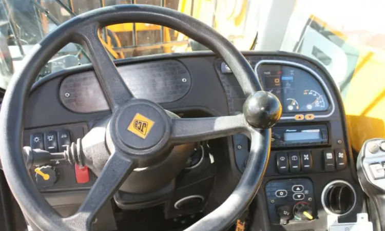 Телескопический погрузчик JCB 541-70 AGRI - фото № 4