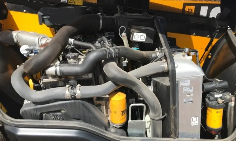 Телескопический погрузчик JCB 535-95 по доступной цене - фото № 7