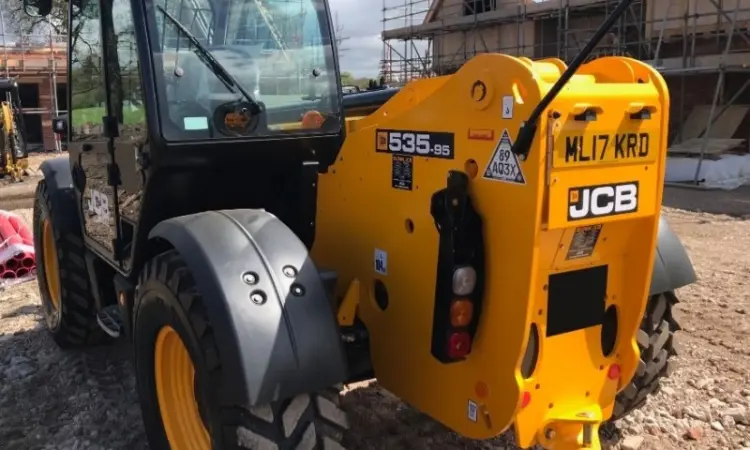 Телескопический погрузчик JCB 535-95 по доступной цене - фото № 13