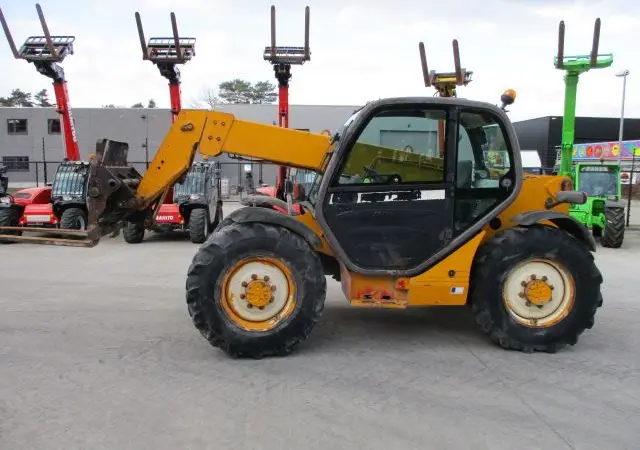 Спецтехника б/у. Телескопический погрузчик Manitou MT 732 - фото № 1