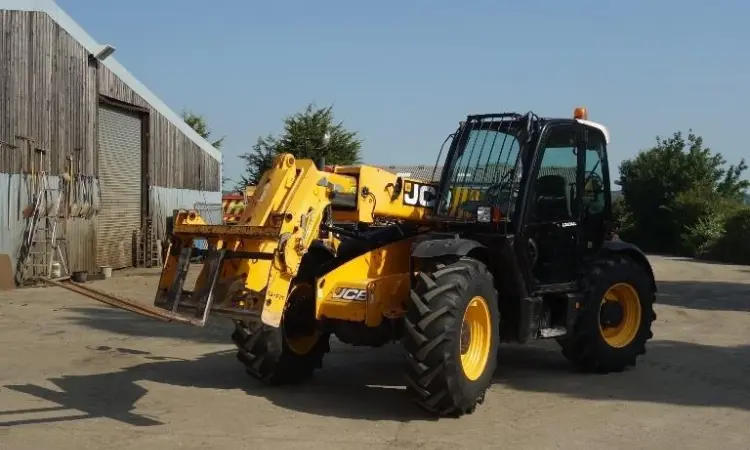 Купить Телескопический погрузчик JCB 531-70 2011 года - фото № 1