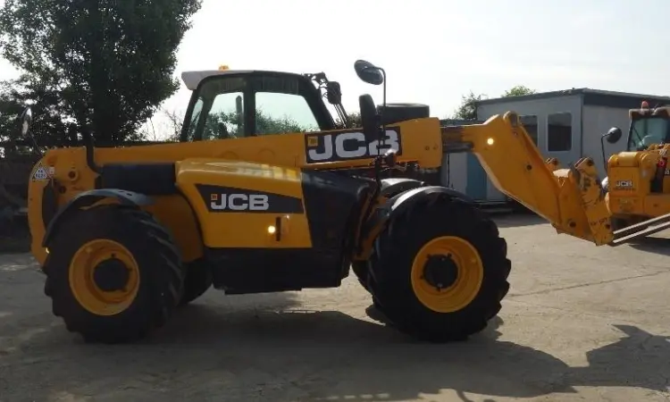 Купить Телескопический погрузчик JCB 531-70 2011 года - фото № 6