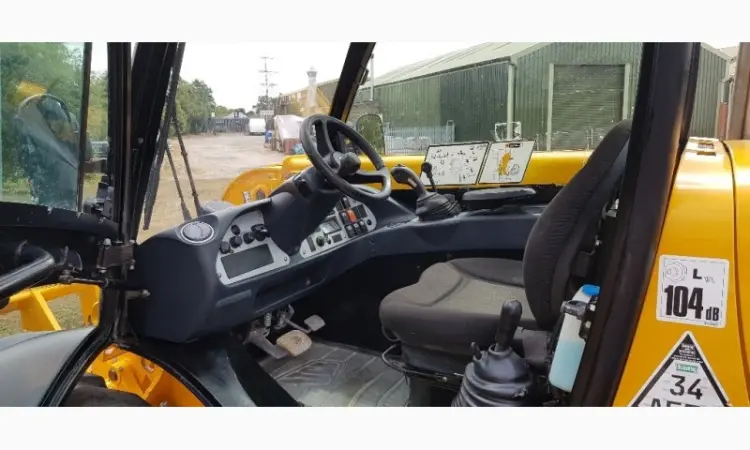 Телескопический погрузчик JCB 524-50 2011 года - фото № 8
