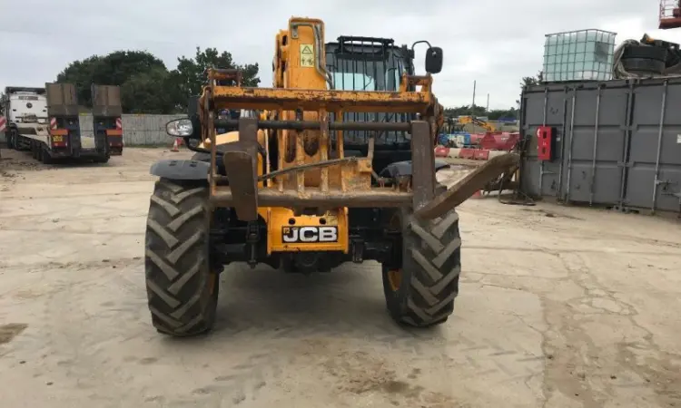 Телескопический погрузчик JCB 535-95 2011 года - фото № 4