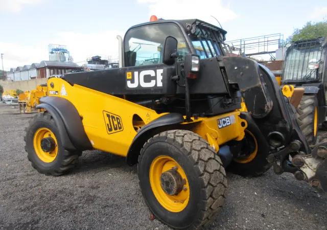 Телескопический погрузчик JCB 527-55 LOADALL - фото № 2