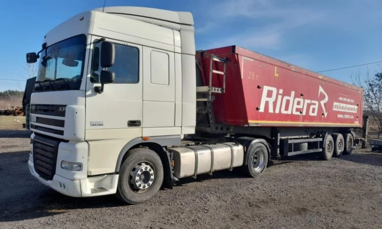 Сідловий тягач DAF XF 105.460 - фото № 1